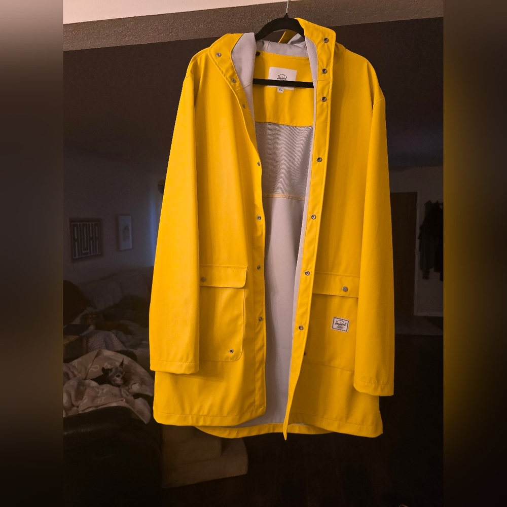 Herschel Yellow Lined Raincoat XL